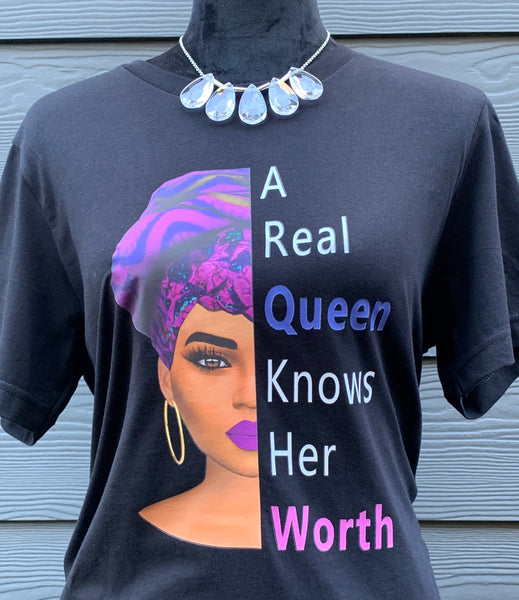 A Real Queen Knows her Worth Head Wrap T-Shirt